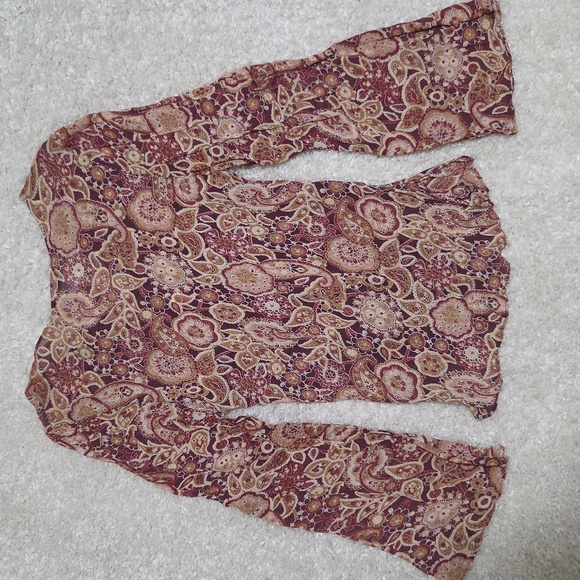 Charlotte Russe Maroon & Brown Paisley Bell Sleeve Blouse, Women's Size Small - Picture 11 of 11